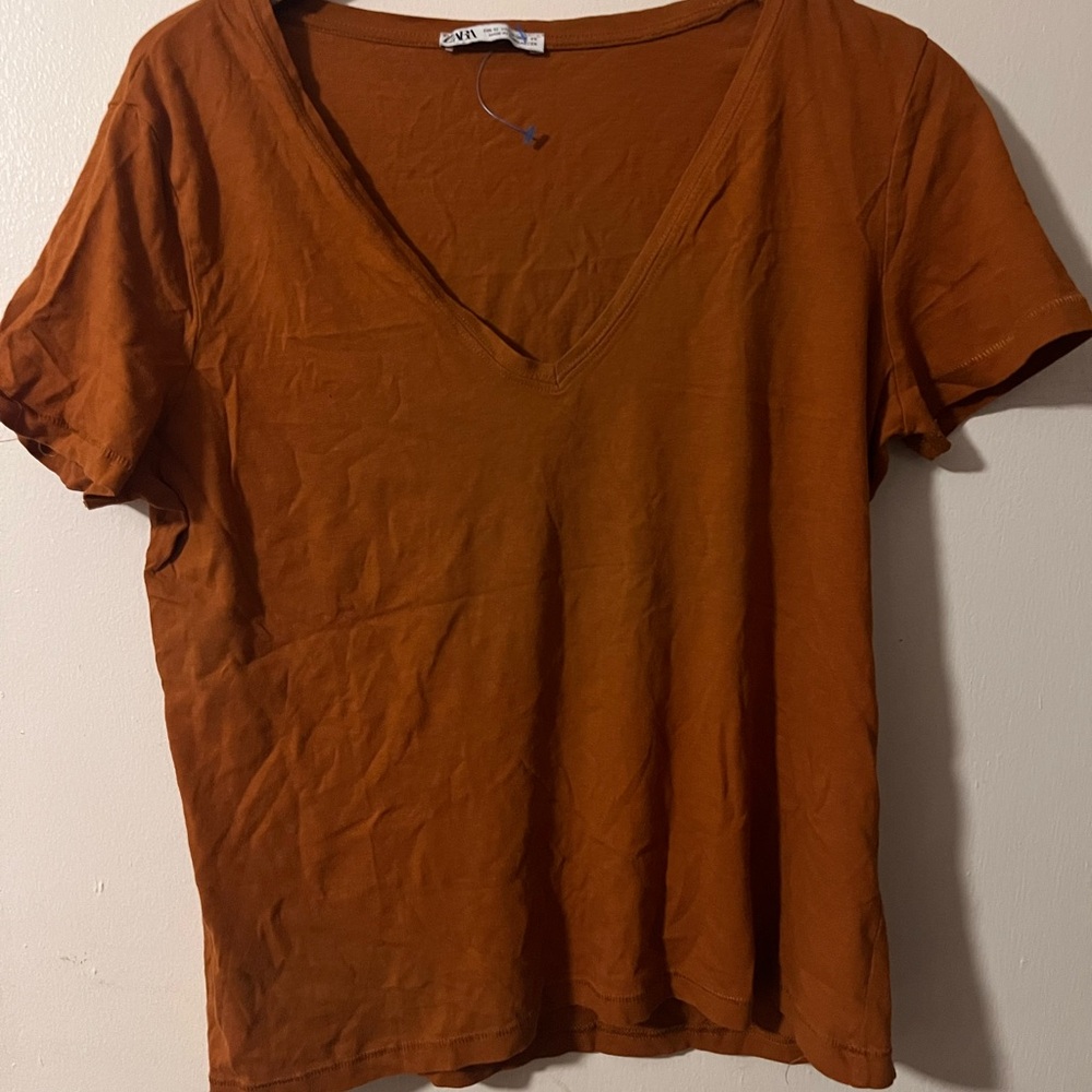 Zara orange v neck top Size M